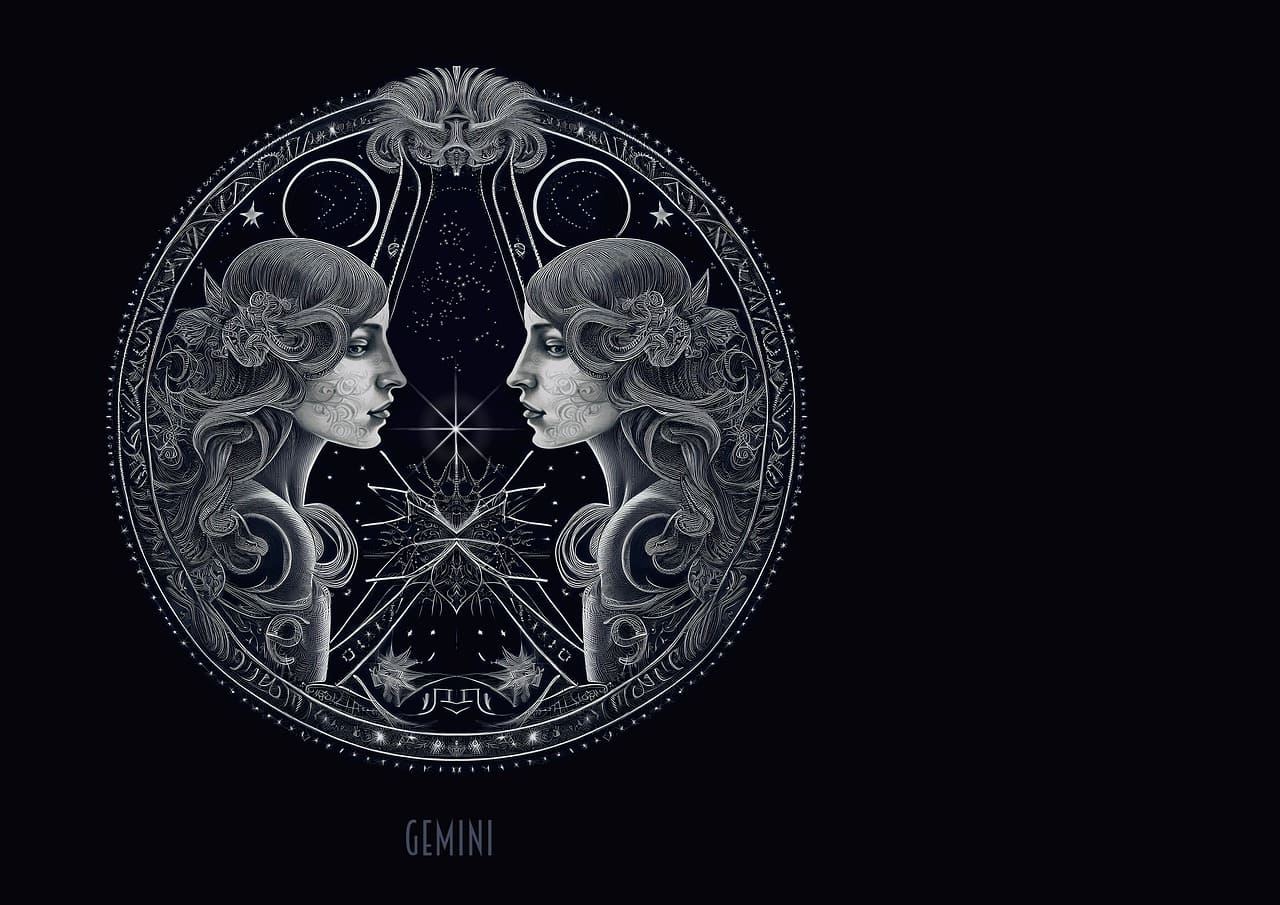 Gemini and Cancer Love Compatibility
